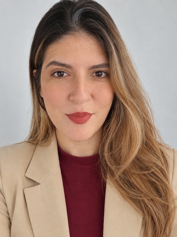 Profa. Dra. Brendda Miranda