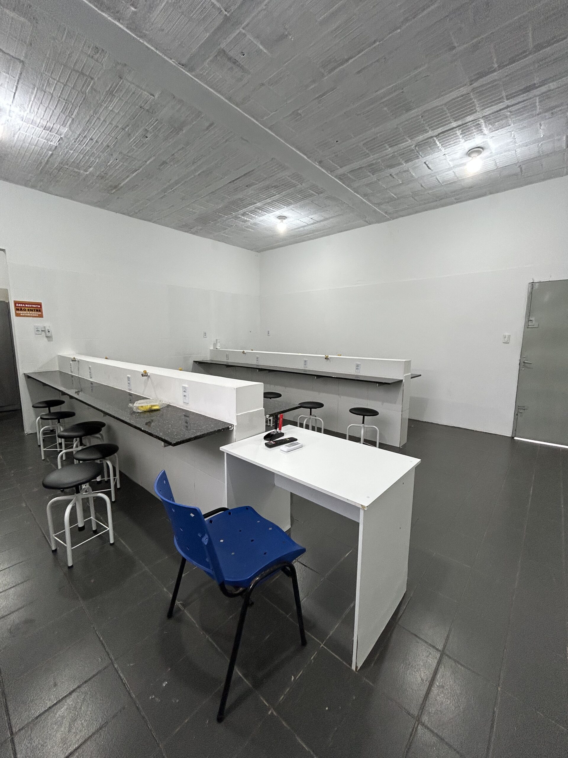 Laboratório de Microbiologia