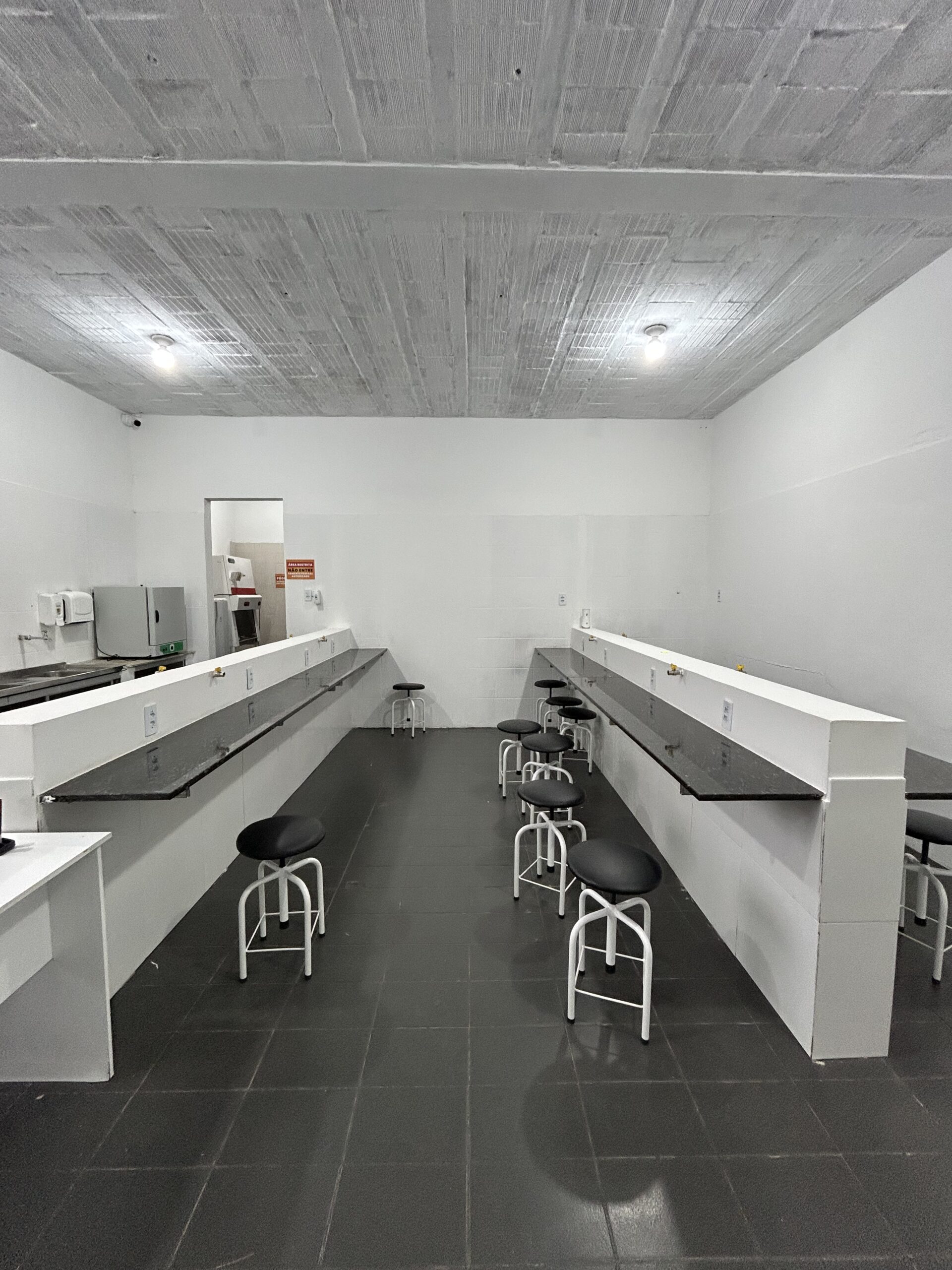 Laboratório de Microbiologia